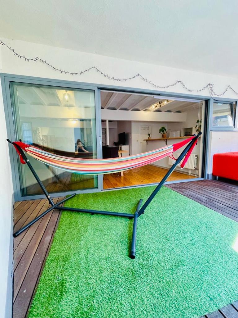 Down Town Oasis-Spacious Loft With Private Parking Bryssel Exteriör bild